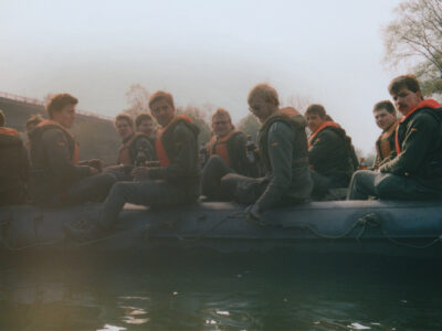 Im Schlauchboot Auf Der Donau Richtung Donaudurchbruch (1991), Foto: Amphpikp600.de