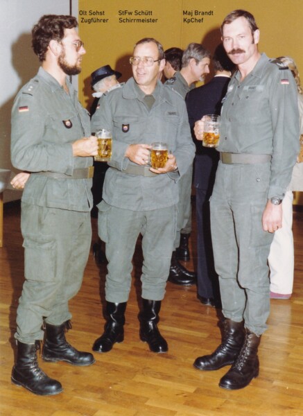 Olt Sohst Zugführer, StFw Schütt Schirrmeister, Maj Brandt KpChef, Foto: Brandt